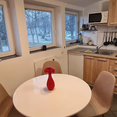 アパート 4 Seasons *