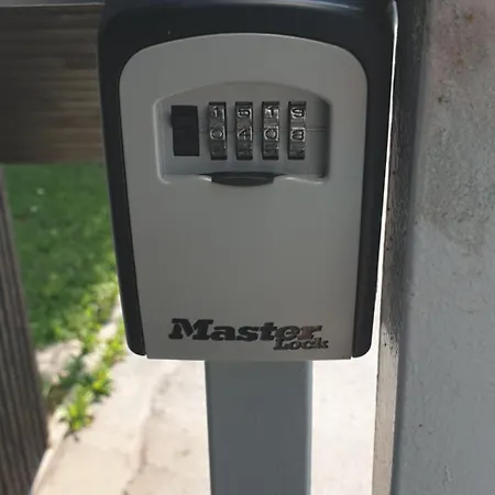 4 Seasons * רדובליצ'ה