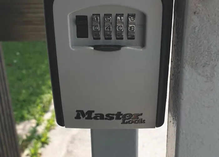 4 Seasons * רדובליצ'ה